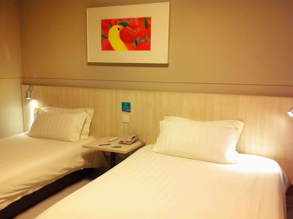Jinjiang Inn - Qingdao Xiangjiang Road Habitación foto